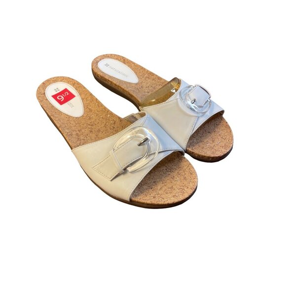 Naturalizer NEW White Slip On Buckle Flat Sandal Shoes Sz 9.5 - Picture 2 of 5